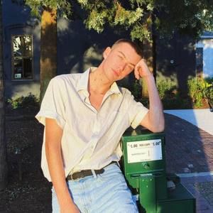 Meet your Posher, Bryce